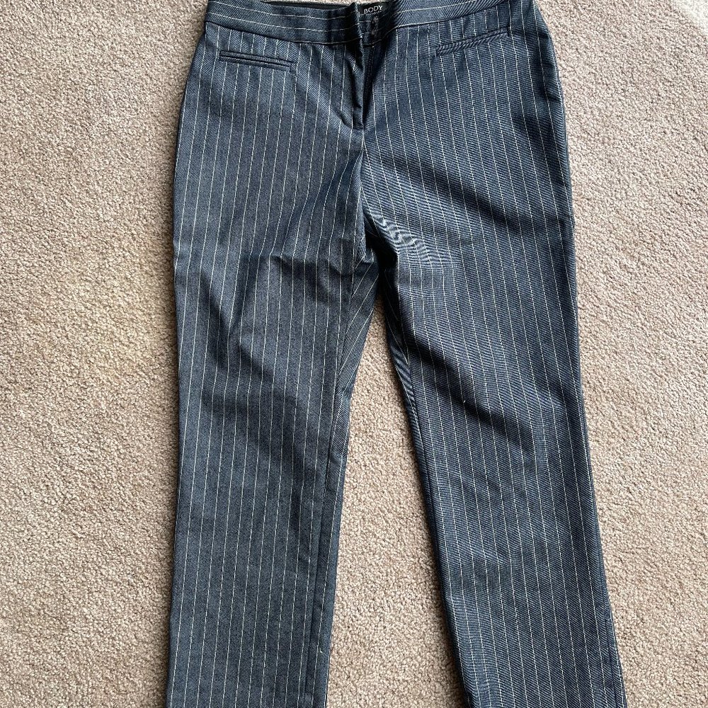 Denim Capri by Body by Victoria